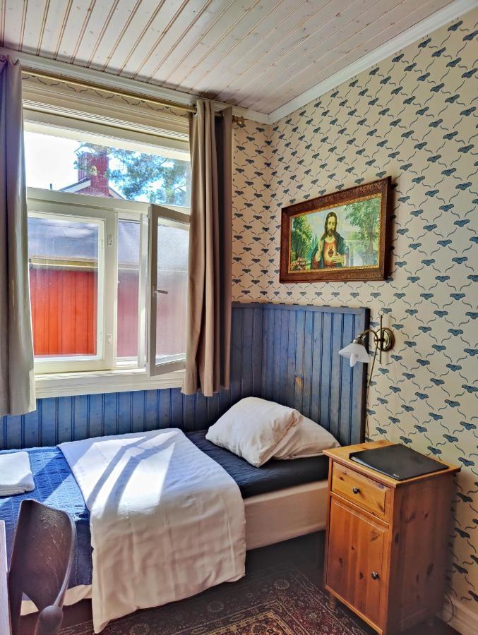 Hotel & Cafe Lanterna Nagu Eksteriør bilde